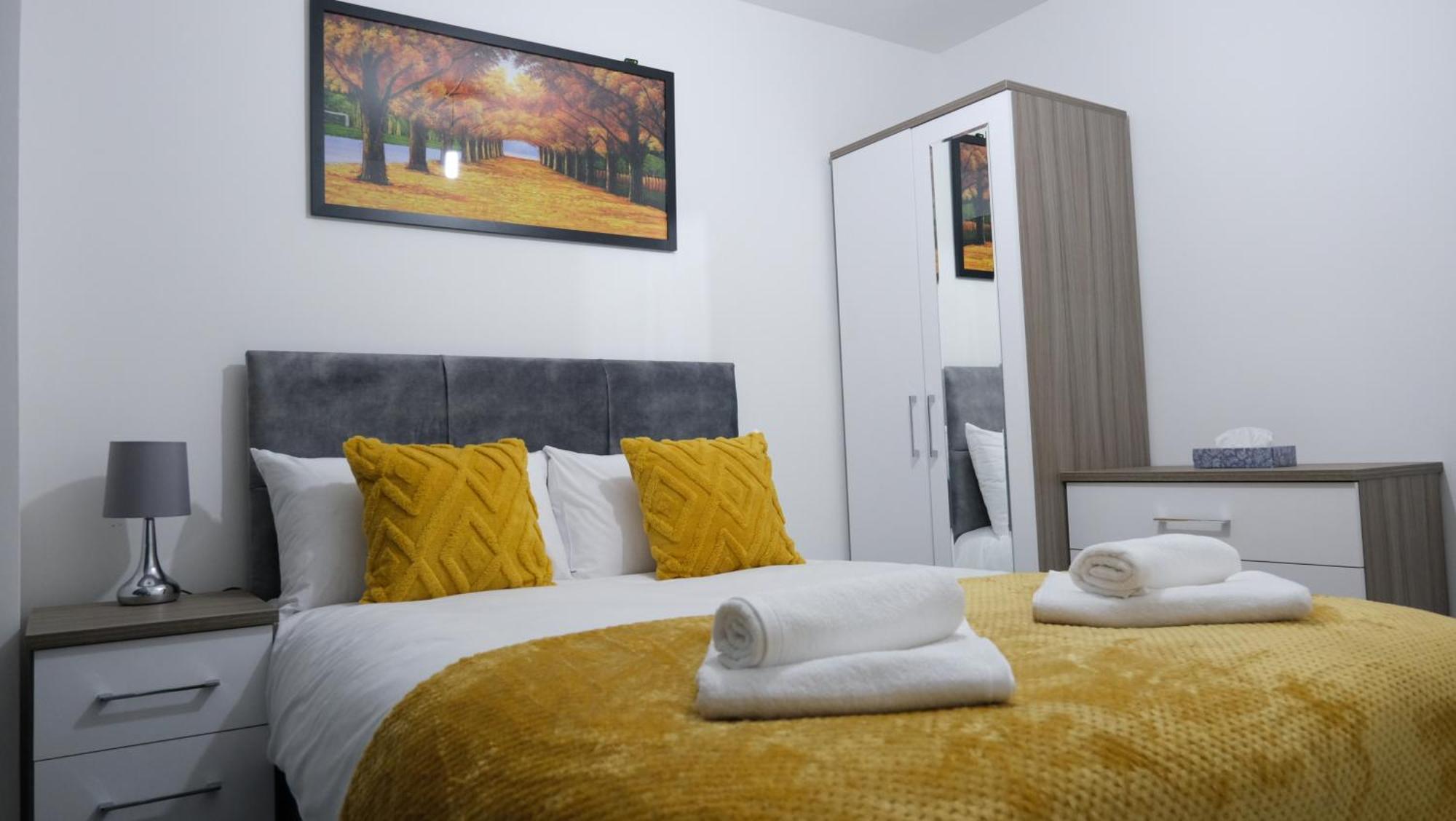 Modernized Three Bedroom House Near City Stadium, Attractions, City Centre - Sky N Netflix - Convenient Transport Μάντσεστερ Εξωτερικό φωτογραφία
