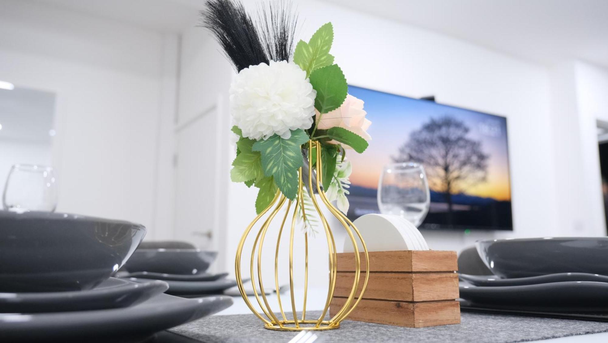 Modernized Three Bedroom House Near City Stadium, Attractions, City Centre - Sky N Netflix - Convenient Transport Μάντσεστερ Εξωτερικό φωτογραφία