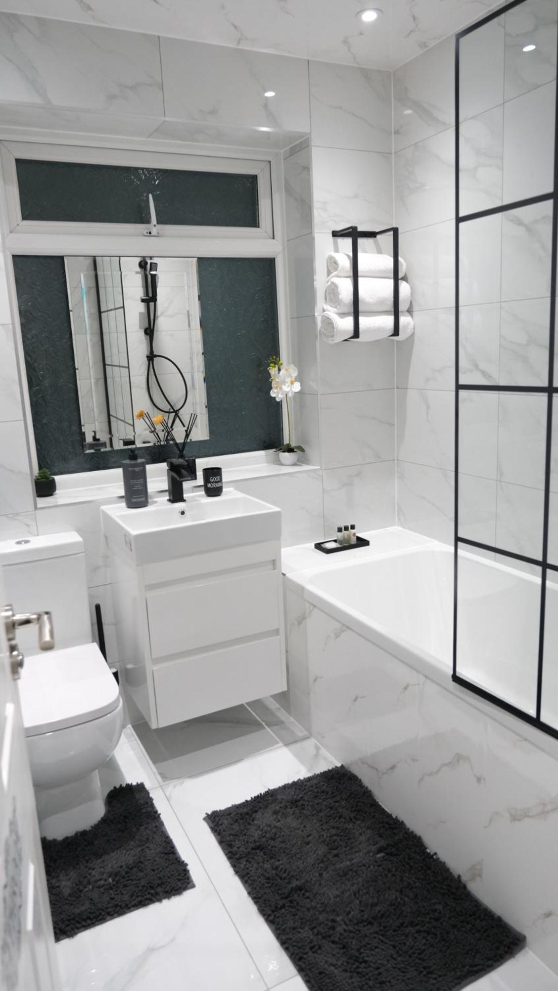 Modernized Three Bedroom House Near City Stadium, Attractions, City Centre - Sky N Netflix - Convenient Transport Μάντσεστερ Εξωτερικό φωτογραφία